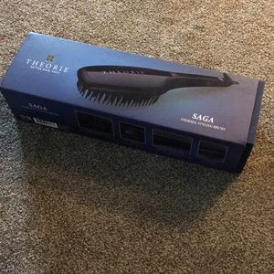 Theorie hair straightener and smoother